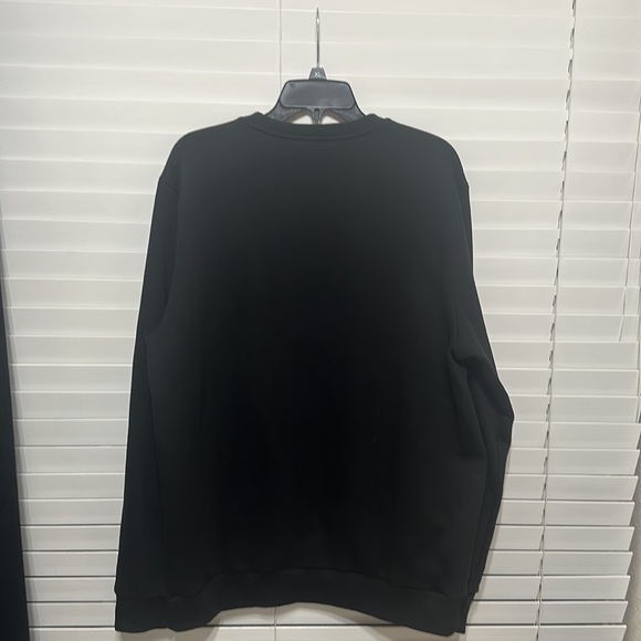 EUC Calvin Klein sweatshirt - Picture 4 of 4